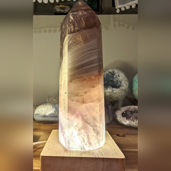 Amythyst point lamp - Picture 2 of 3